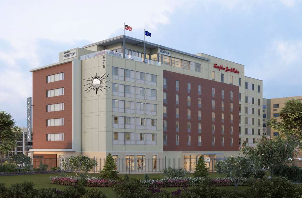 Hampton Inn & Suites Fort Wayne Downtown Exterior foto